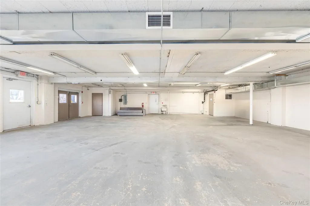 342 Lexington Avenue Mount Kisco NY 10549