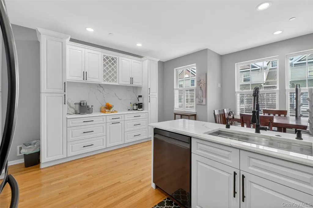 310 Bridgeview Drive Poughkeepsie NY 12601