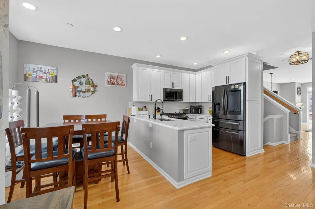 310 Bridgeview Drive Poughkeepsie NY 12601