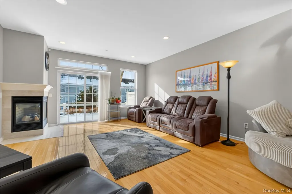 310 Bridgeview Drive Poughkeepsie NY 12601