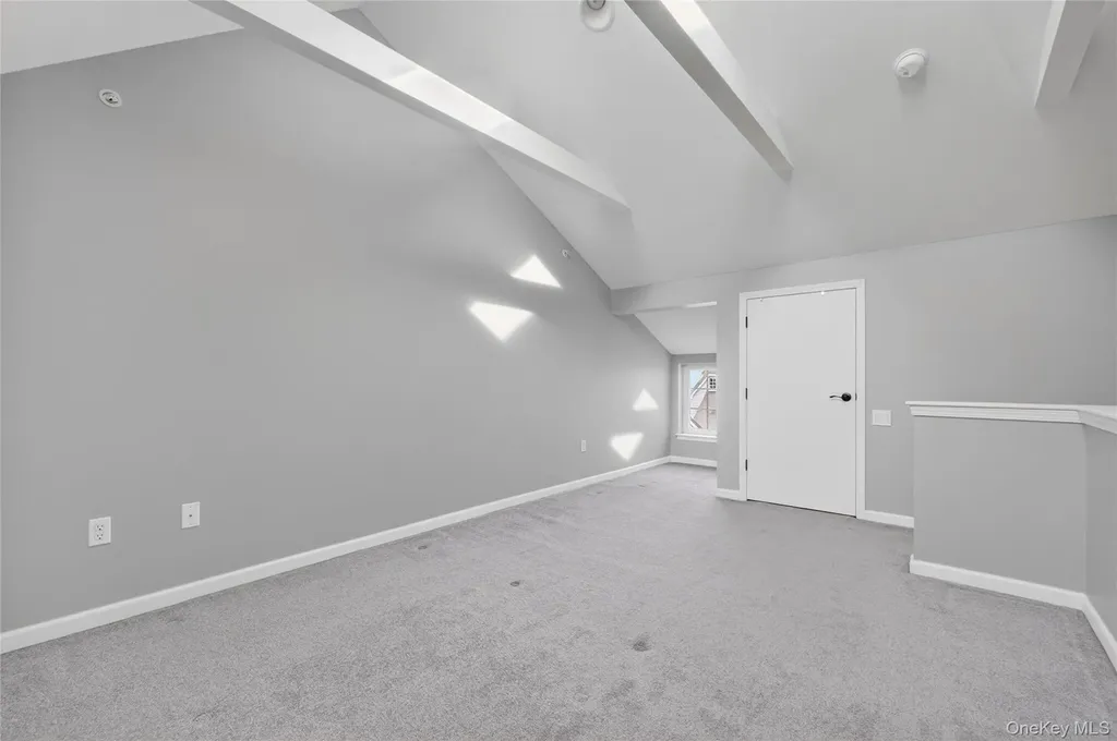 310 Bridgeview Drive Poughkeepsie NY 12601
