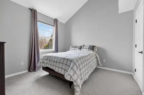 310 Bridgeview Drive Poughkeepsie NY 12601
