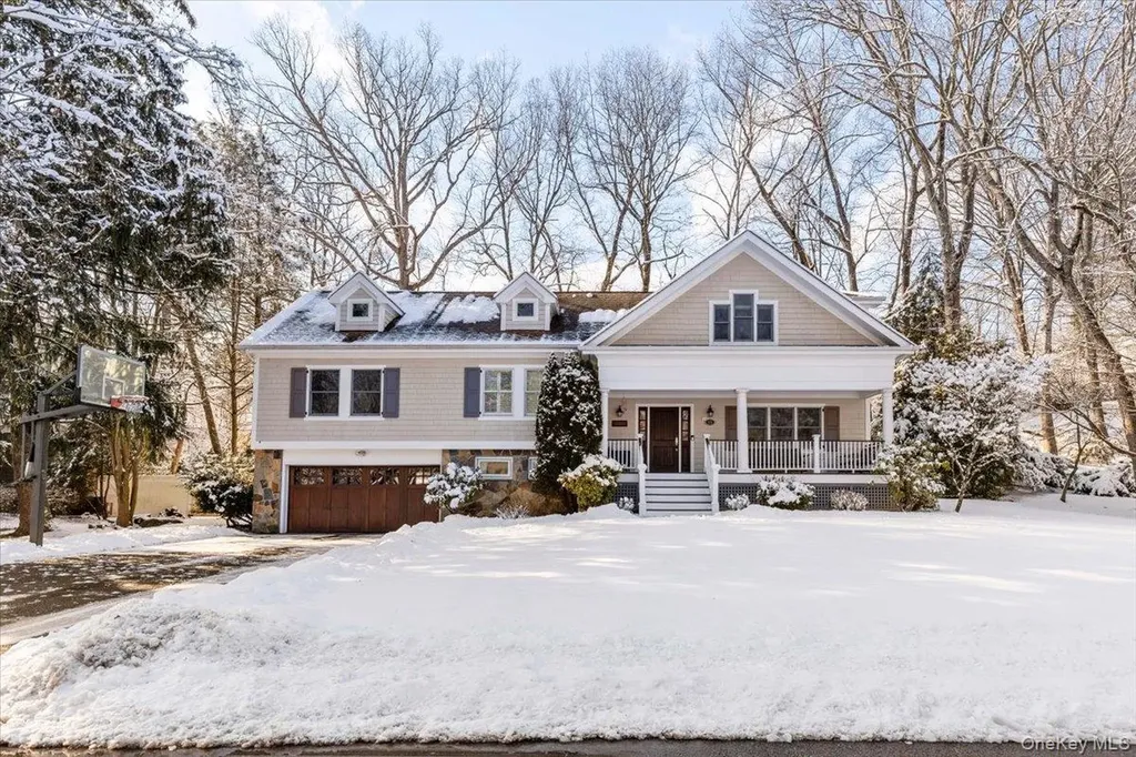 14 Eagles Bluff Rye Brook NY 10573