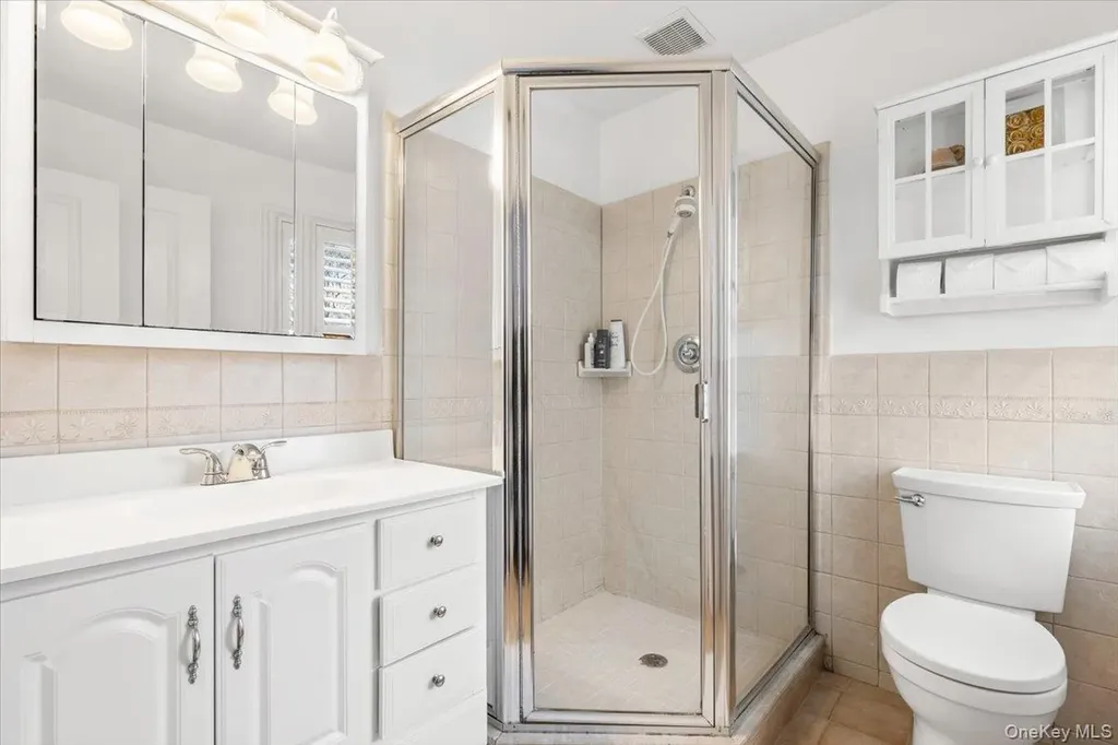 14 Eagles Bluff Rye Brook NY 10573