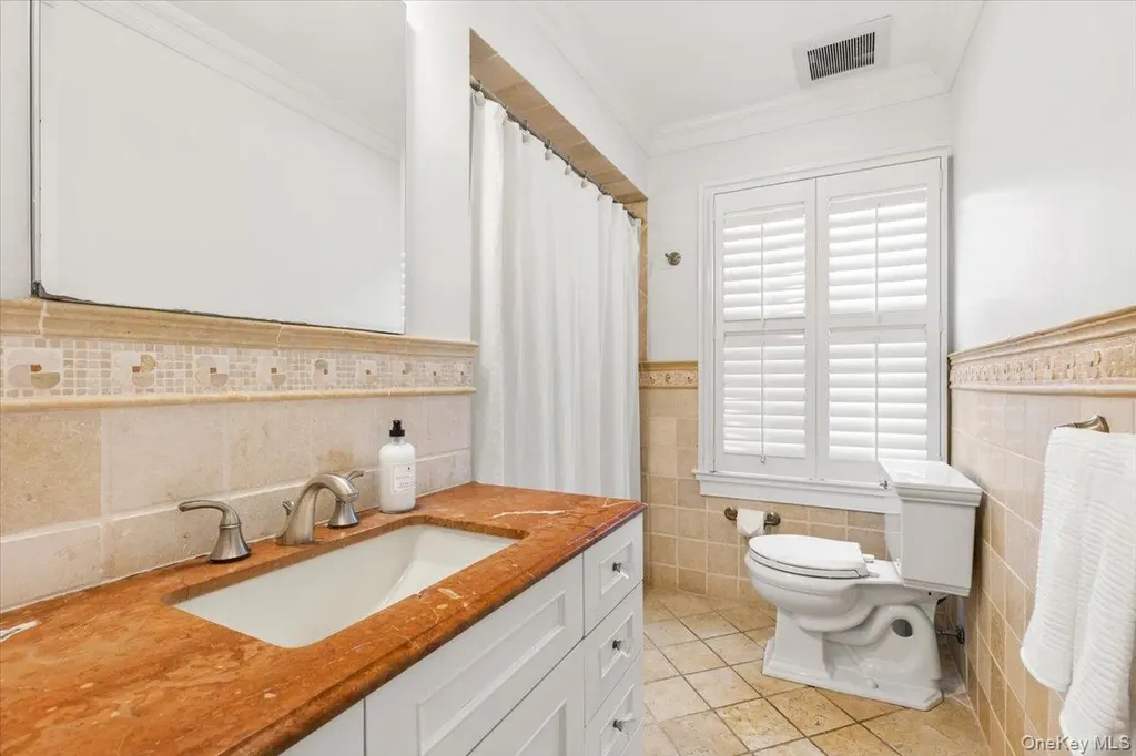 14 Eagles Bluff Rye Brook NY 10573