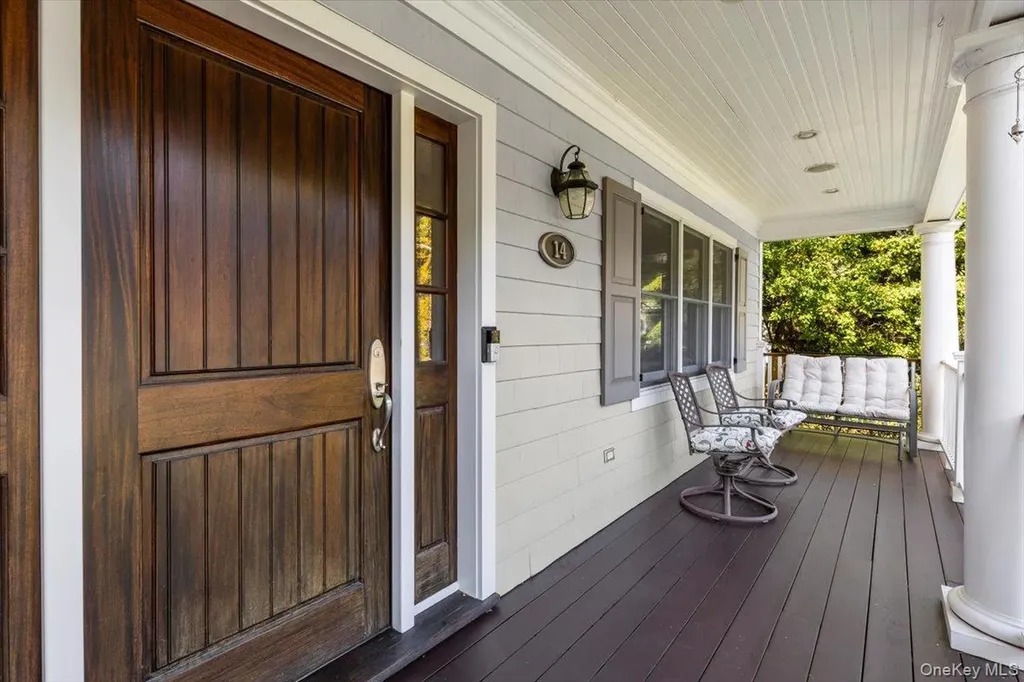 14 Eagles Bluff Rye Brook NY 10573