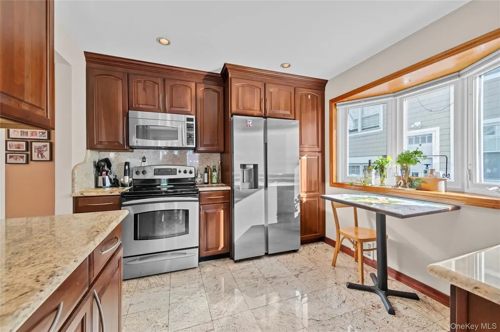 1550 Waters Edge Drive Bayside NY 11360