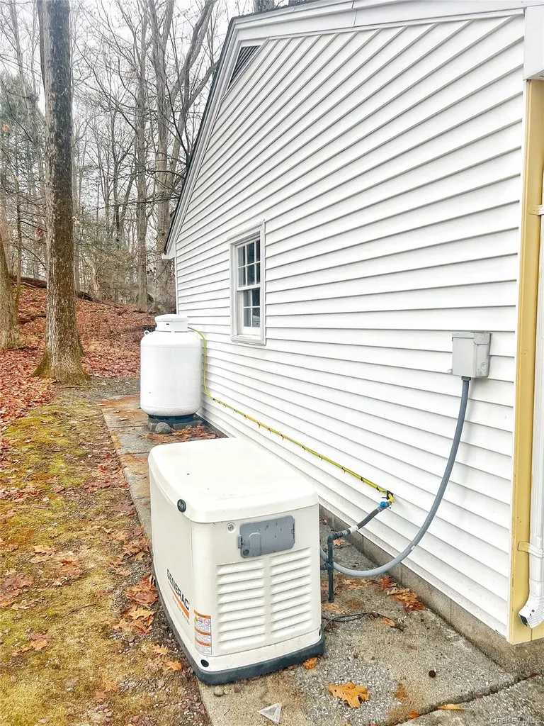 84 Hillis Terrace Poughkeepsie NY 12603
