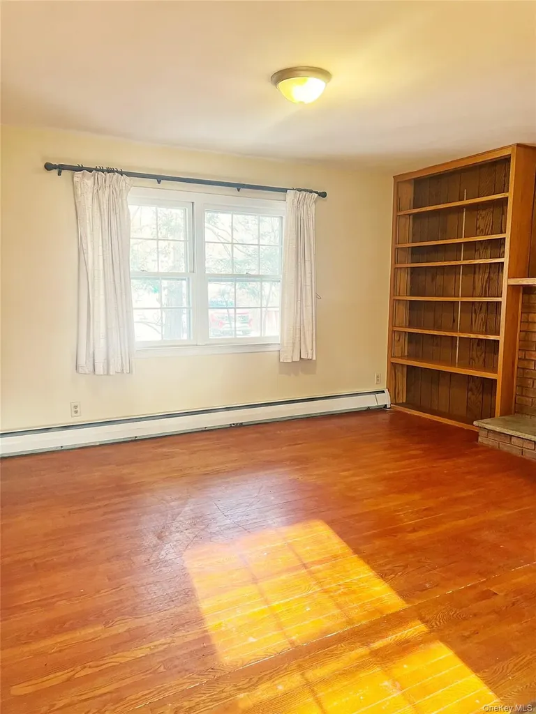 84 Hillis Terrace Poughkeepsie NY 12603