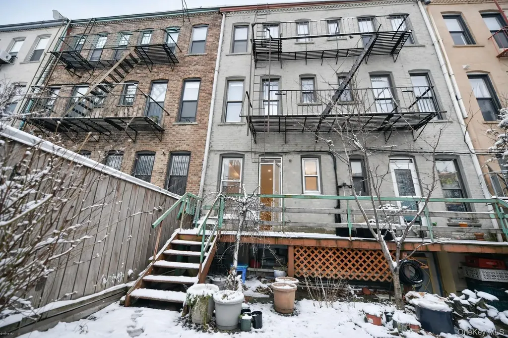 1679 Gates Avenue Ridgewood NY 11385