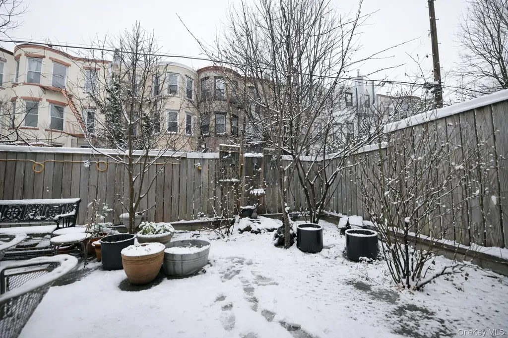 1679 Gates Avenue Ridgewood NY 11385