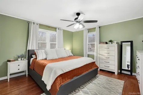 24 Homestead Drive Carmel NY 10512