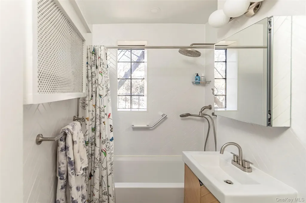 48 Sagamore Road Bronxville NY 10708