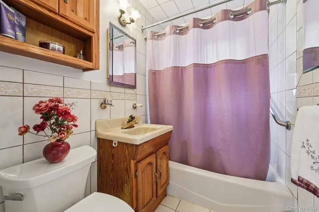 375 Laurel Road Pearl River NY 10965