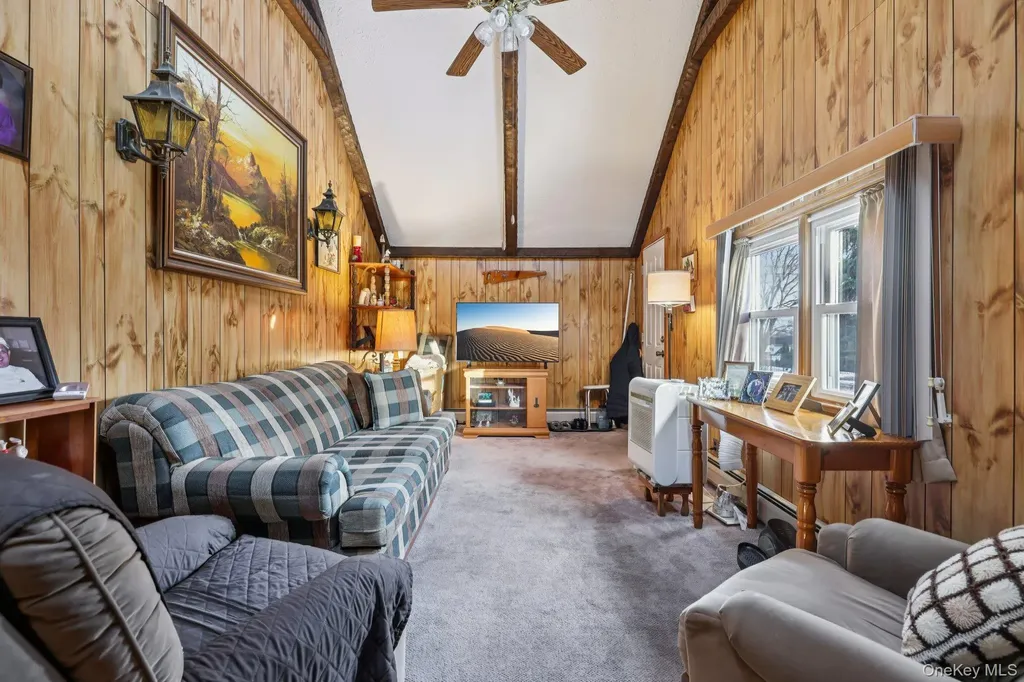 375 Laurel Road Pearl River NY 10965
