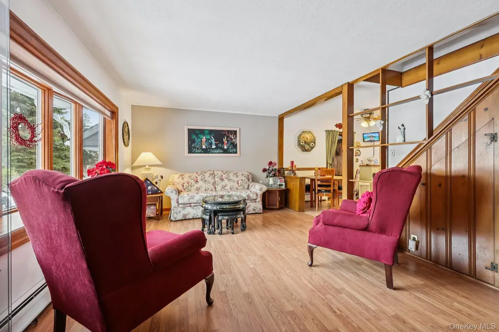 375 Laurel Road Pearl River NY 10965