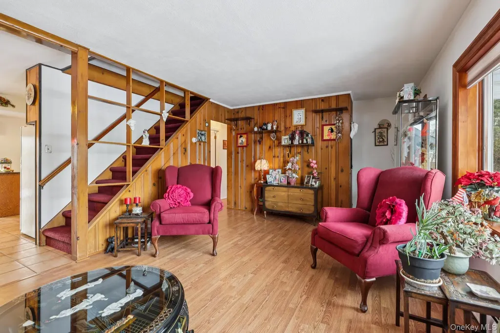 375 Laurel Road Pearl River NY 10965