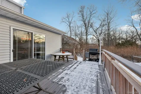 375 Laurel Road Pearl River NY 10965