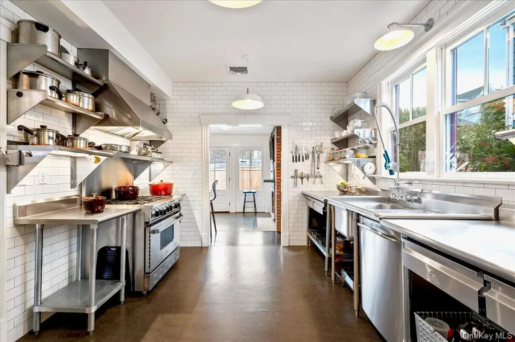17 1st Avenue Nyack NY 10960
