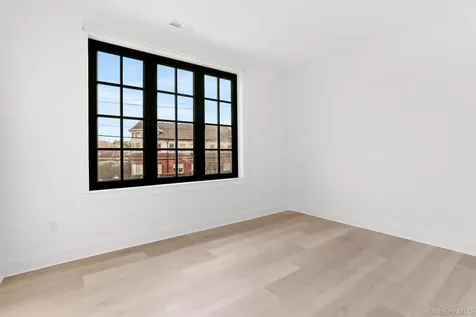 100 E Putnam Avenue Greenwich CT 06807