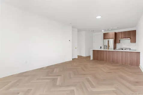 100 E Putnam Avenue Greenwich CT 06807