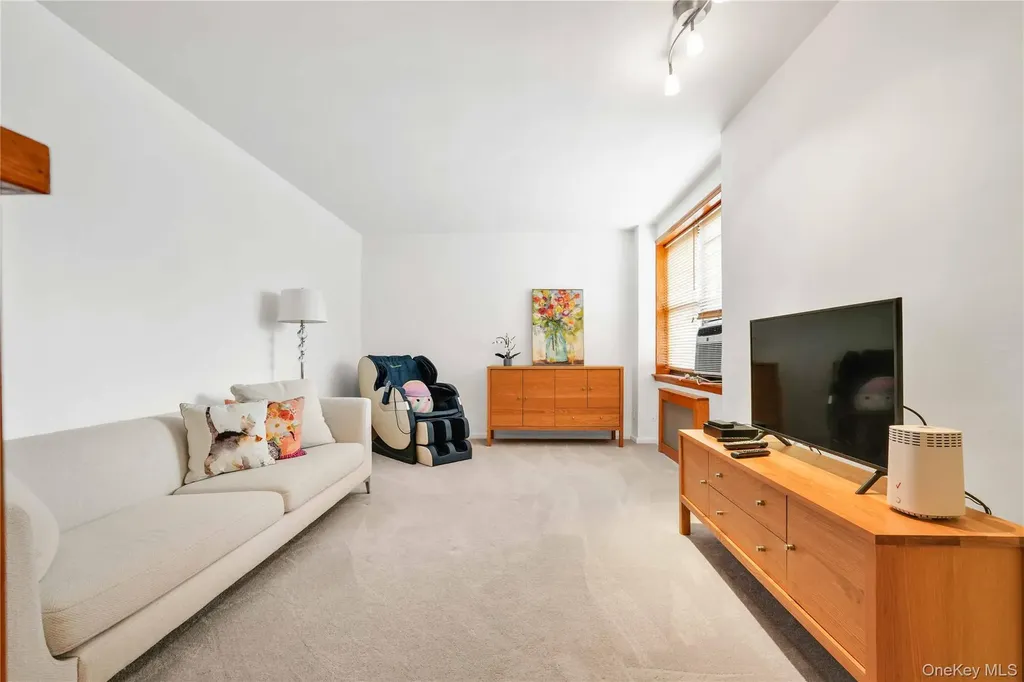 141-15 28th Avenue Flushing NY 11354