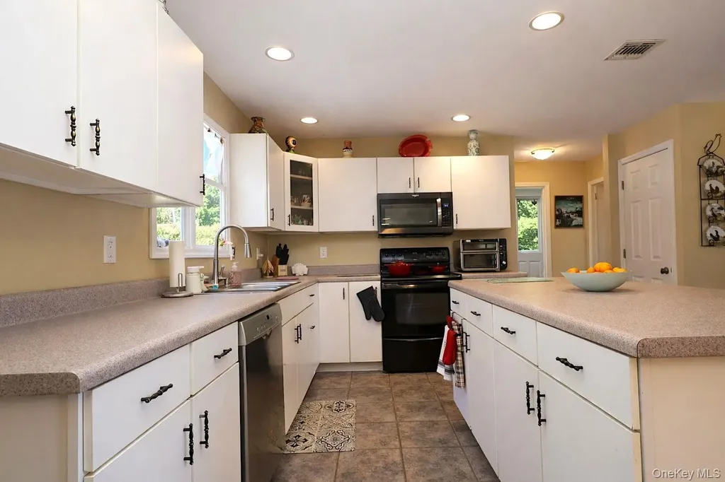 9 Mount Ridge Court Monroe NY 10950