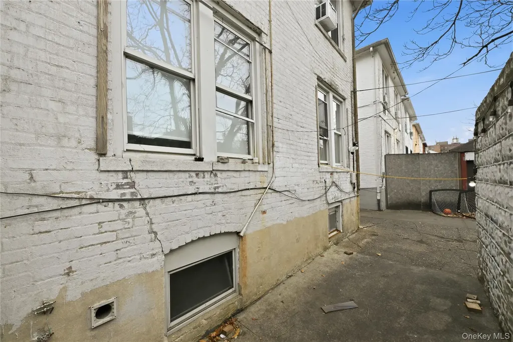 1443 E 35th Street Brooklyn NY 11234
