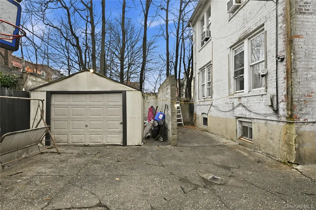 1443 E 35th Street Brooklyn NY 11234