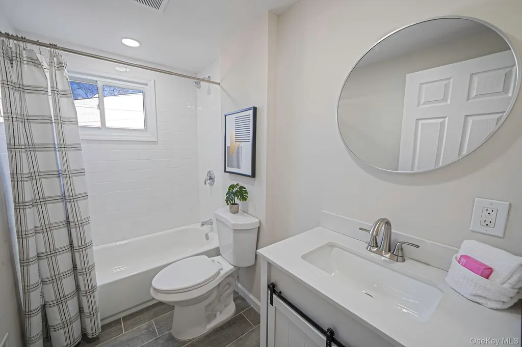 24 Clarkson Road Centereach NY 11720