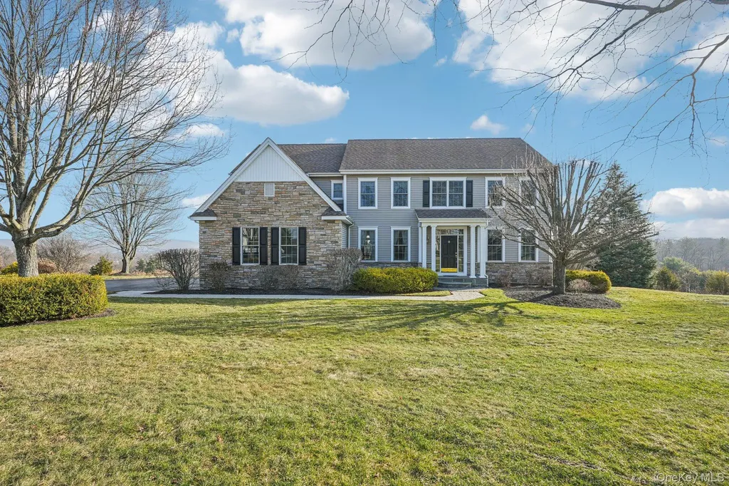 32 Mansion Ridge Boulevard Monroe NY 10950