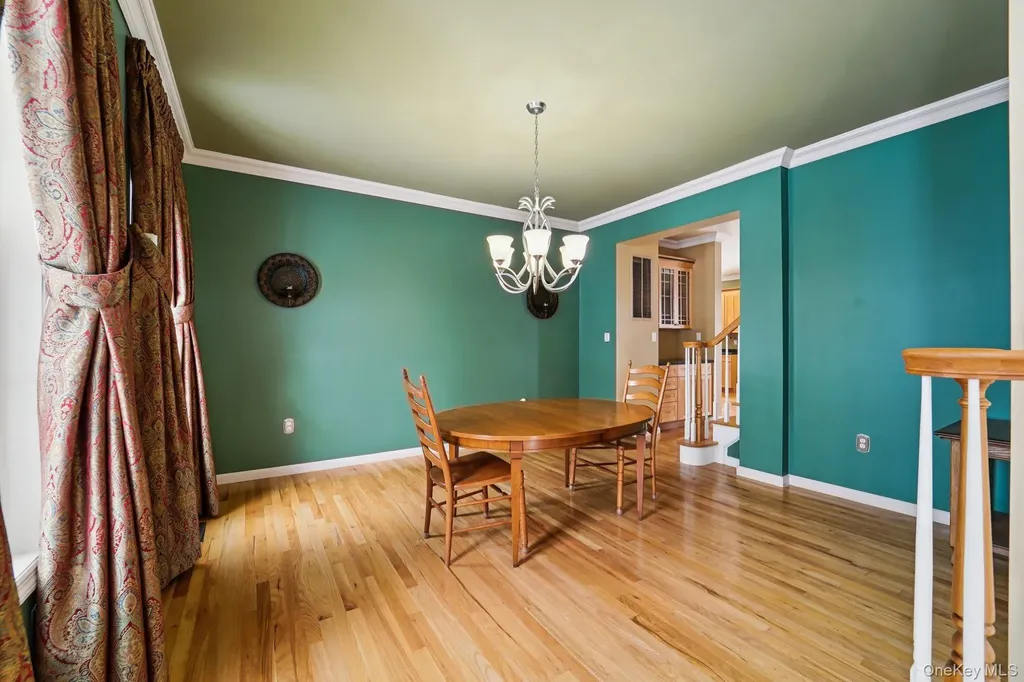32 Mansion Ridge Boulevard Monroe NY 10950