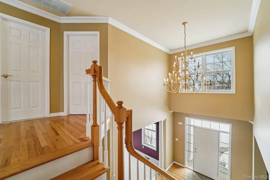 32 Mansion Ridge Boulevard Monroe NY 10950