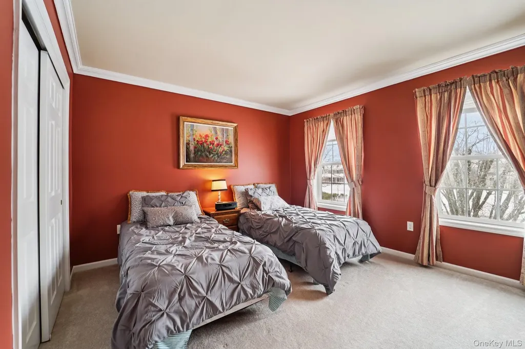 32 Mansion Ridge Boulevard Monroe NY 10950