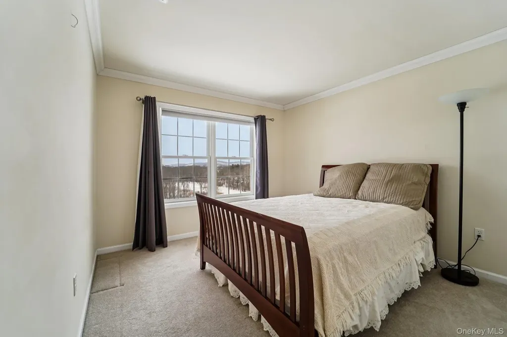 32 Mansion Ridge Boulevard Monroe NY 10950