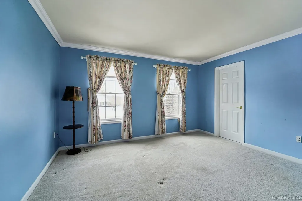 32 Mansion Ridge Boulevard Monroe NY 10950