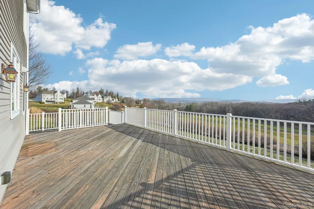 32 Mansion Ridge Boulevard Monroe NY 10950