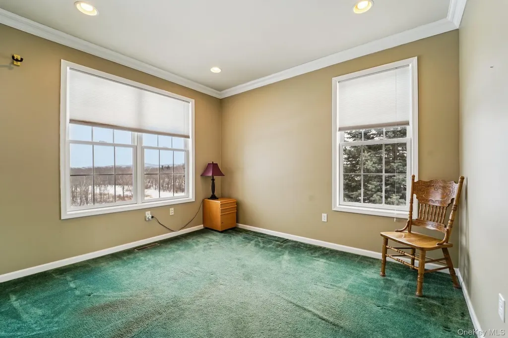 32 Mansion Ridge Boulevard Monroe NY 10950