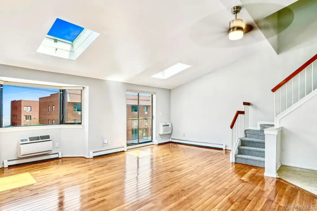 1084 E 73rd Street Brooklyn NY 11234