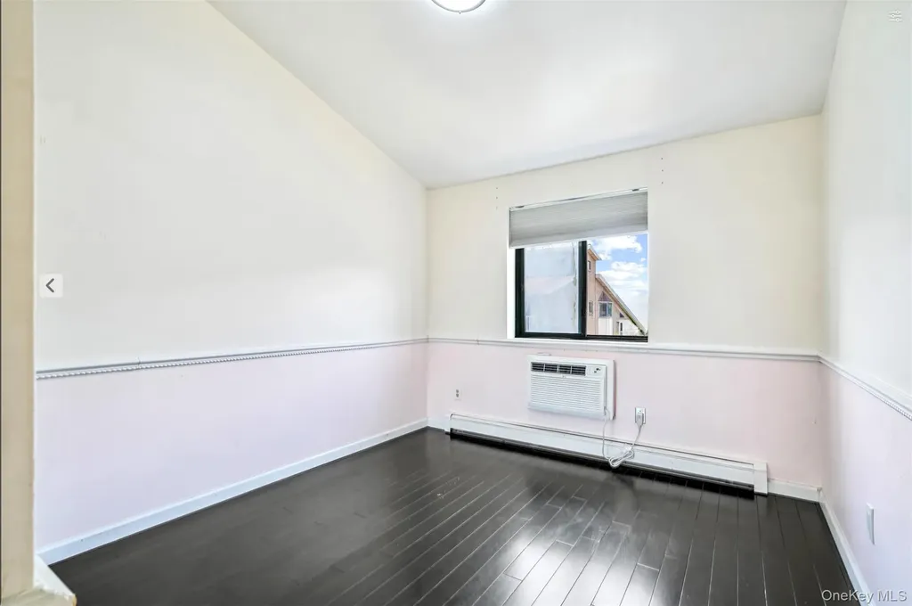 1084 E 73rd Street Brooklyn NY 11234