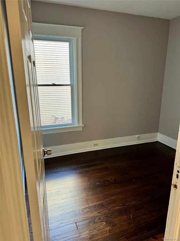 39 Innis Avenue Poughkeepsie NY 12601