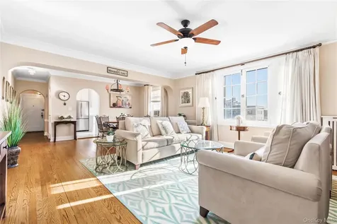 10 Brooklands Bronxville NY 10708