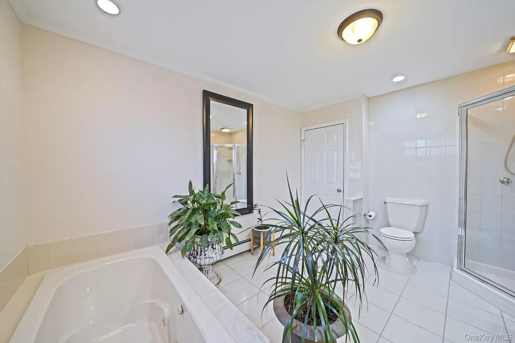 26 Neptune Road Rocky Point NY 11778