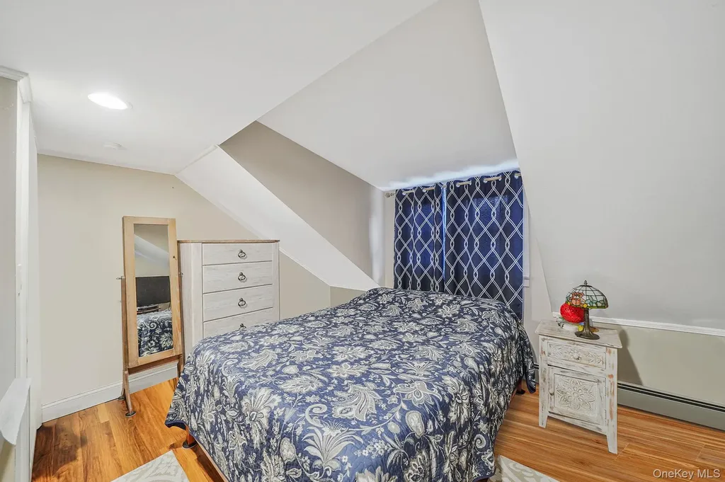 26 Neptune Road Rocky Point NY 11778