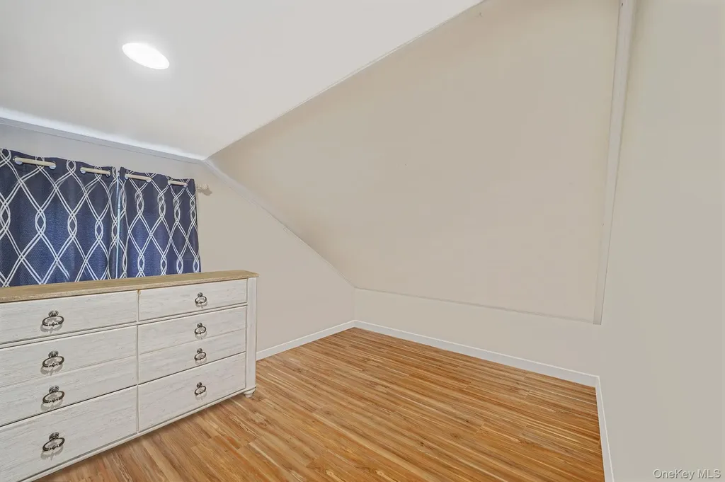 26 Neptune Road Rocky Point NY 11778