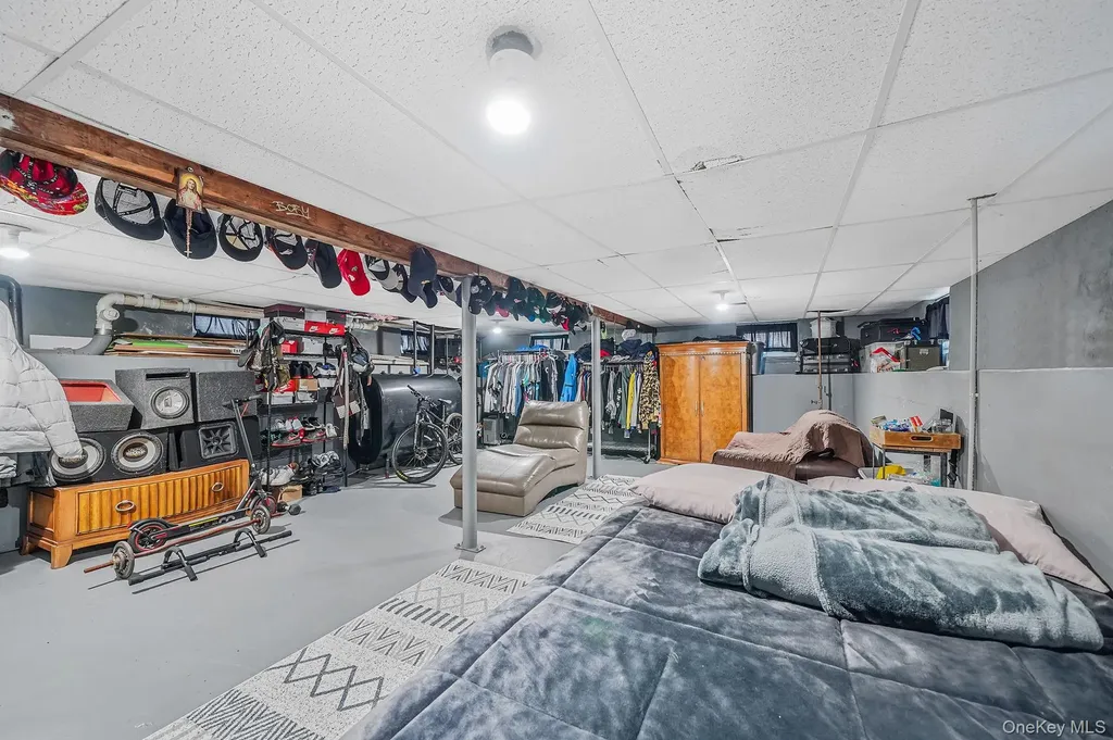 26 Neptune Road Rocky Point NY 11778