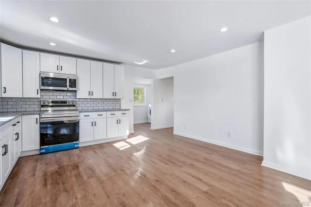 450 Munsell Road East Patchogue NY 11772
