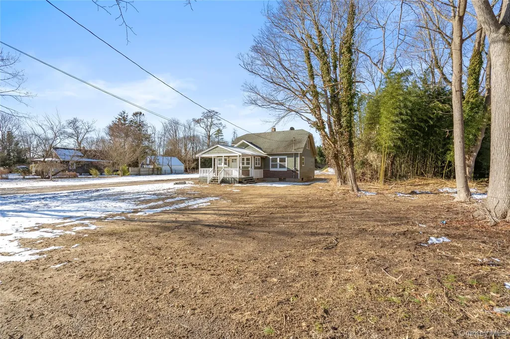 450 Munsell Road East Patchogue NY 11772