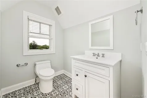 124-B Maple Avenue Rye NY 10580
