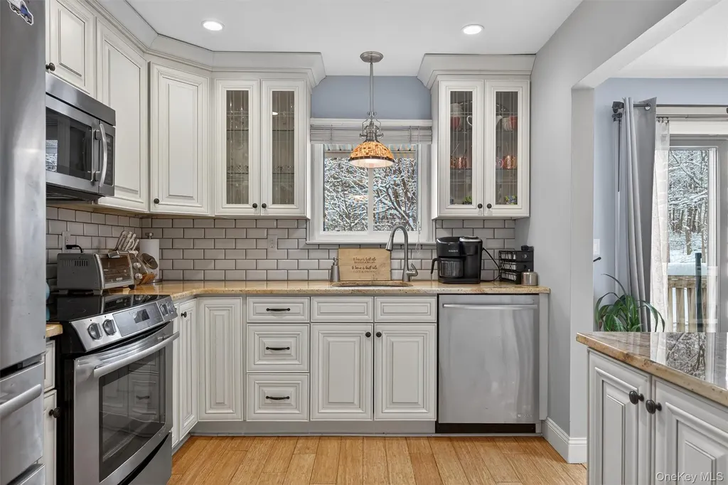 3 Heritage Drive Harriman NY 10926